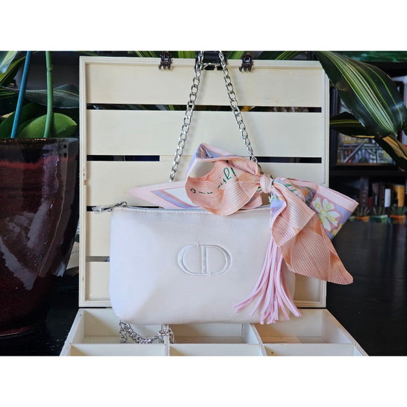 Christian Dior Pale Pink Clutch w/Crossbody Chain, Charm & Twilly Added NWOT - Picture 1 of 15
